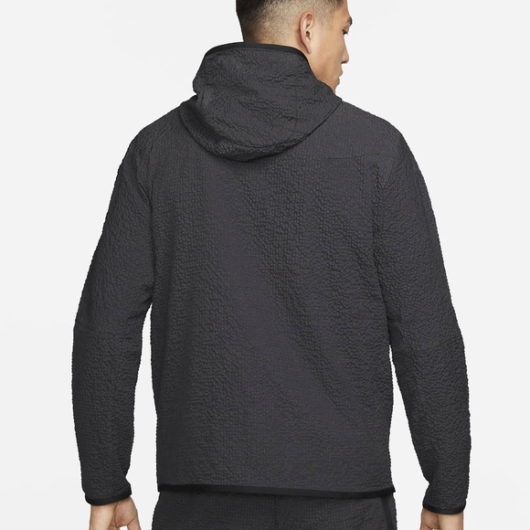 Nike Tech Essentials Lined Woven Full-Zip Hooded Jacket DQ4322-070 (Black) - Picture 3 of 8